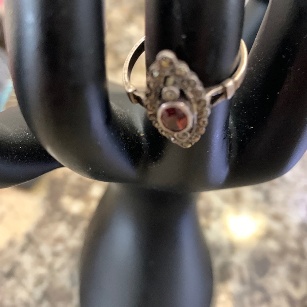 Marcasite woman’s ring